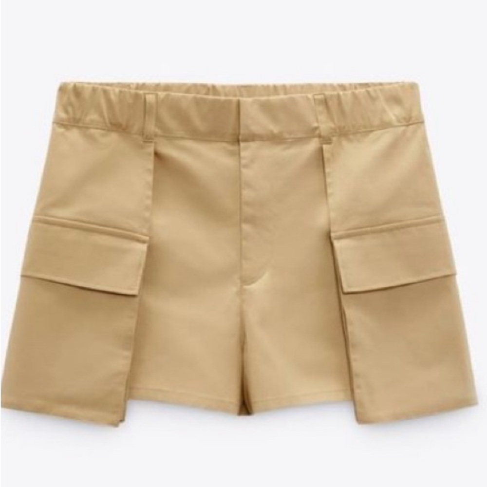 Zara Stylish Tan Cargo Shorts/ Size Small